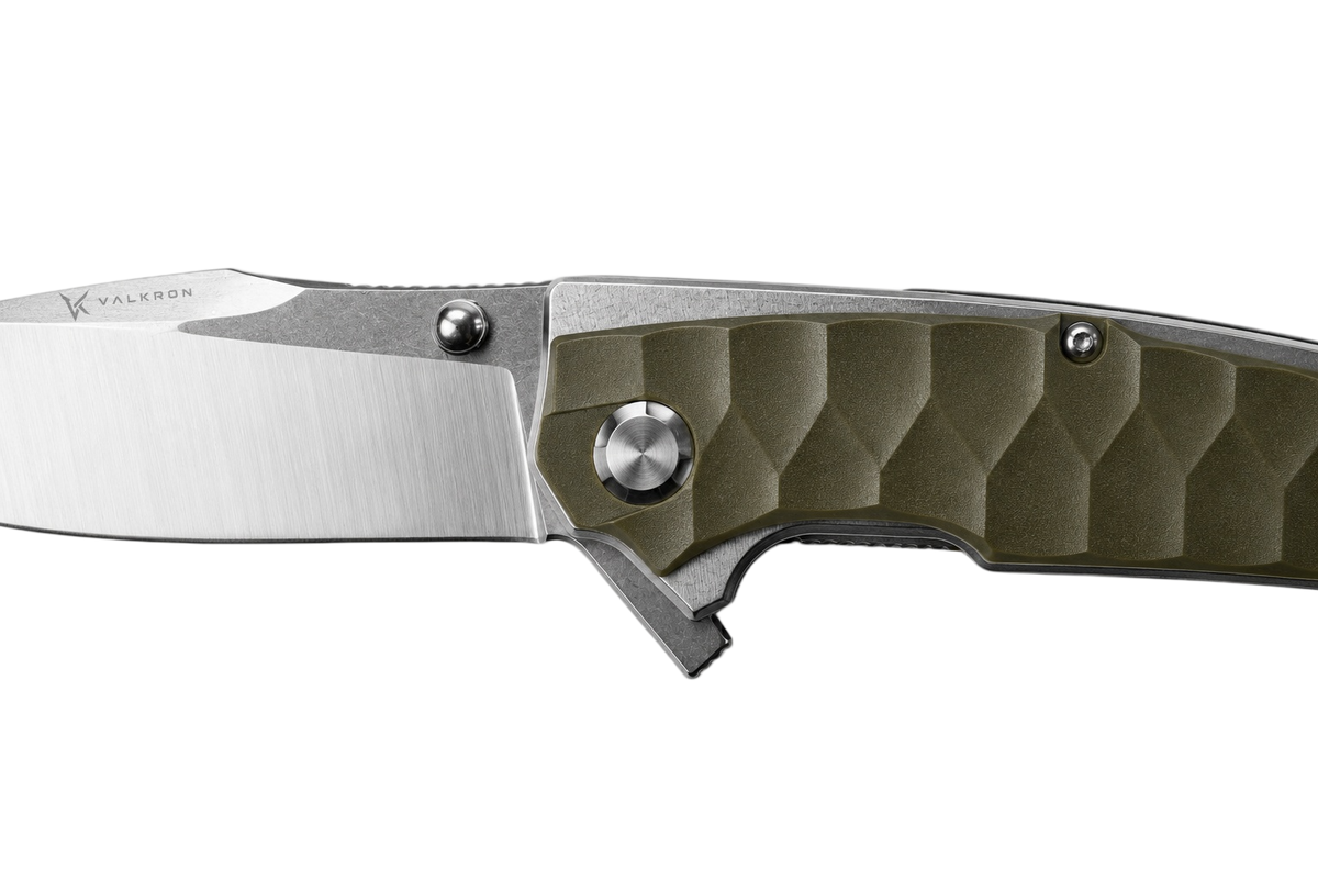 Trailwarden outdoor folding knife blade and handle detail