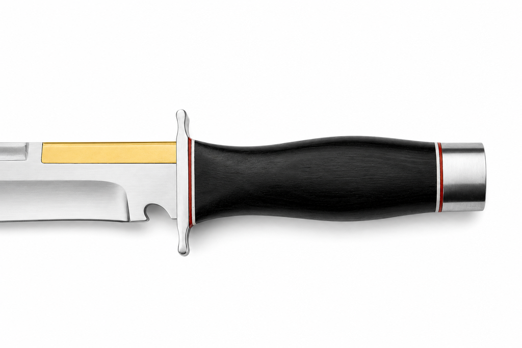Détail du manche du couteau à lame fixe Gilded Ranger